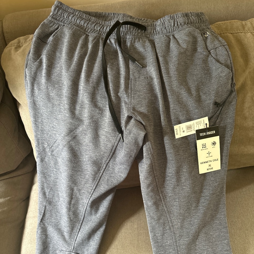 Boys Size Med Active Wear